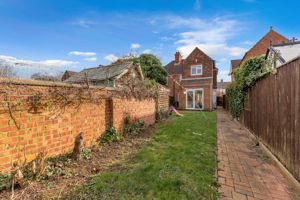 Photo 31- click for photo gallery